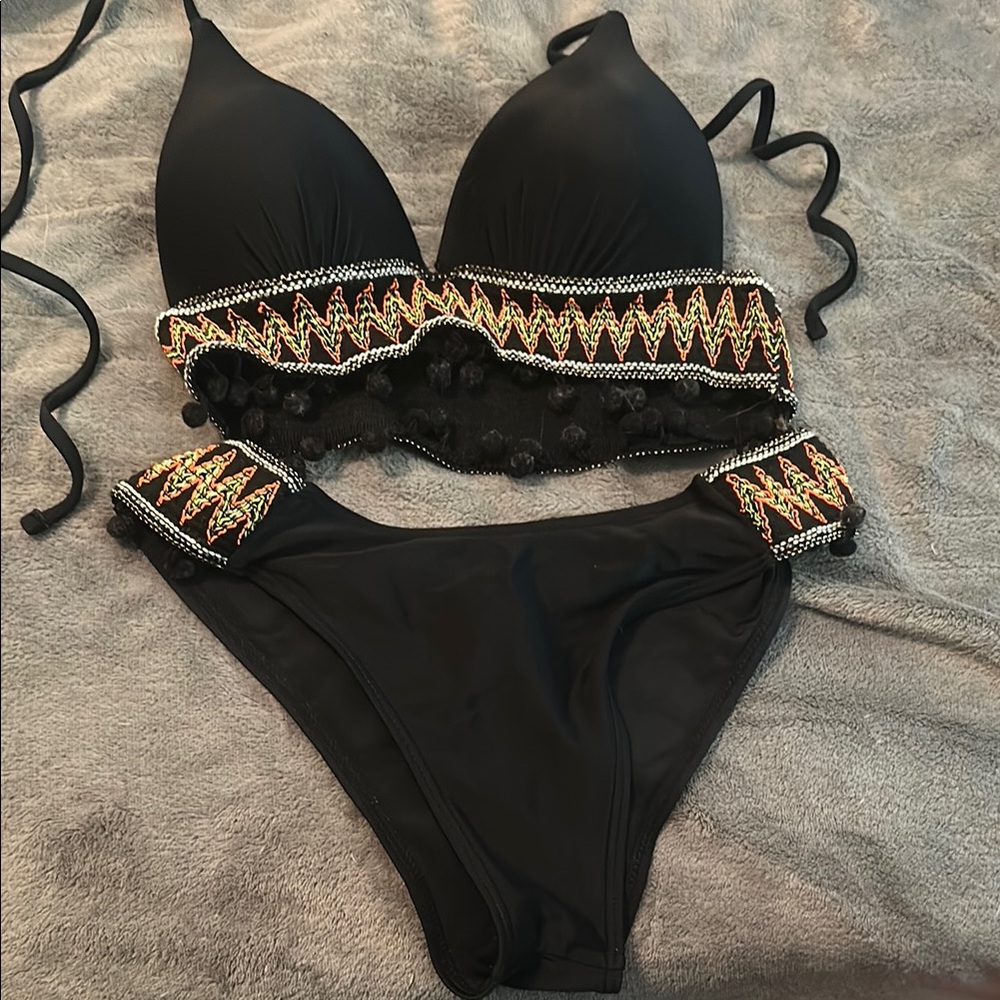 Black Embellished Women's Bikini Set